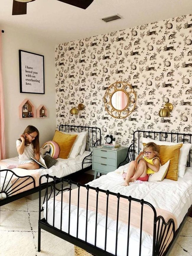 Yellow Pillows, Black Beds, Wonder Walls