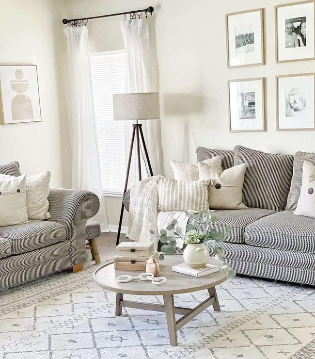 Gray Stripes, Sophisticated Calm