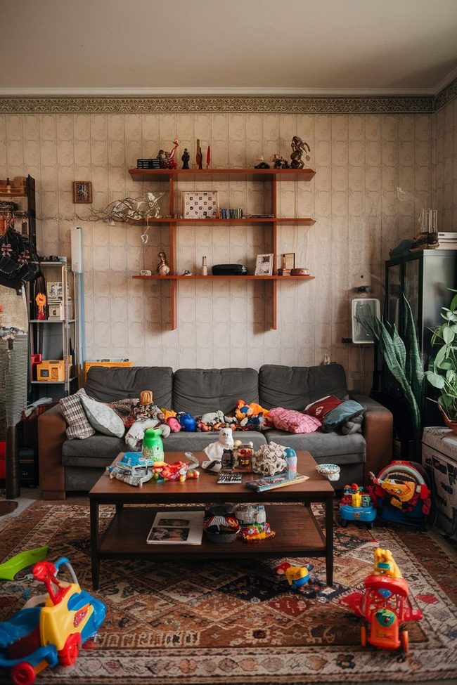 Sofas With Secret Solutions