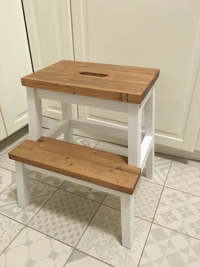 Farmhouse Chic Step Stool