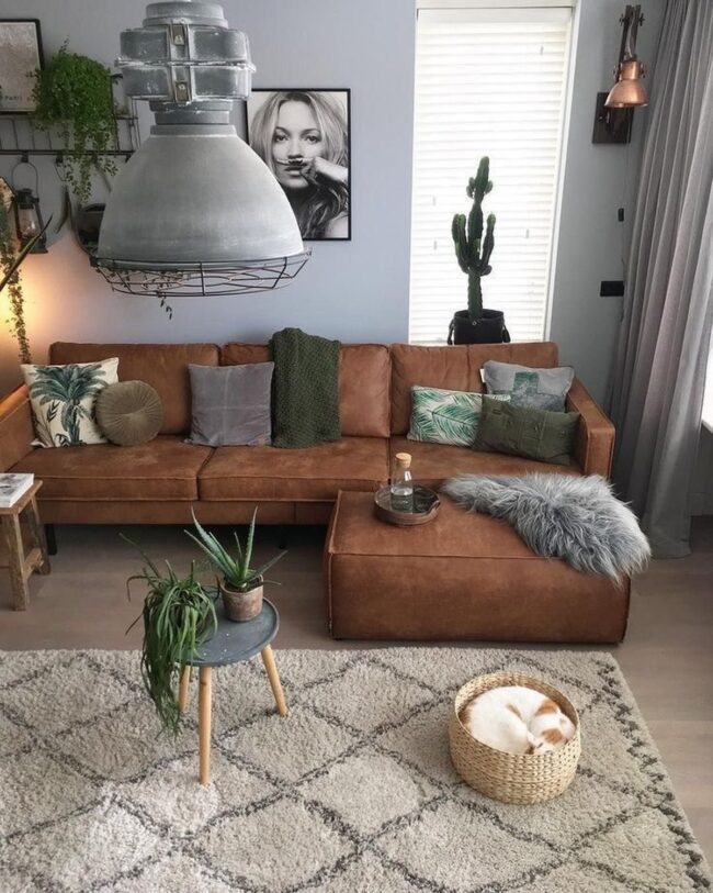 City Retreat Featuring Lush Landscapes