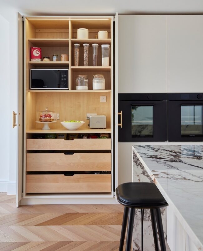Built-In Pantry Combining Function and Style