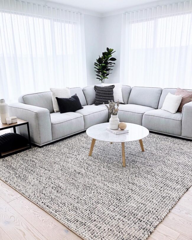 Fresh Grey Sofa for Modern Living Spaces