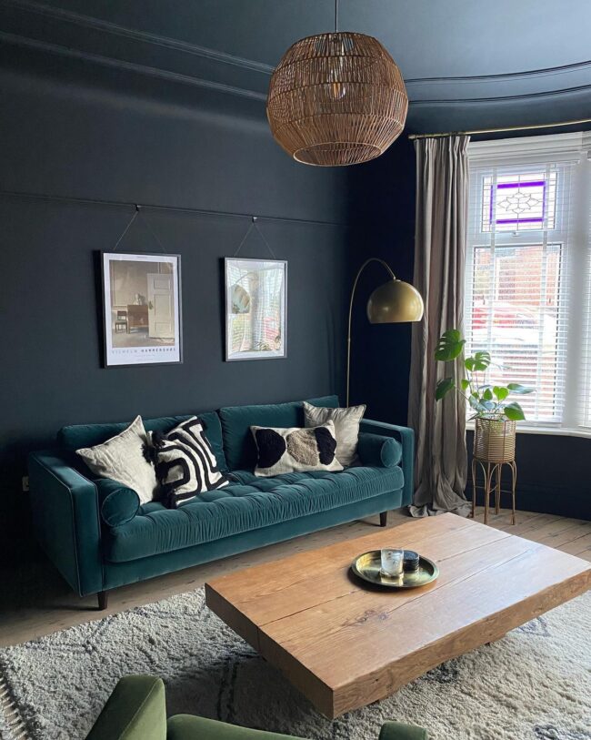 Dynamic Shades and Eye-Catching Designs