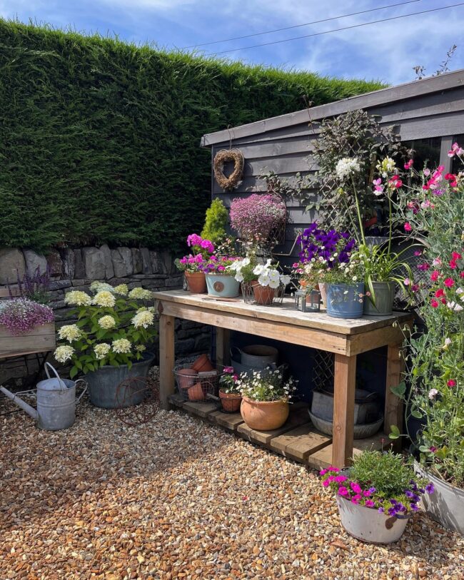 Colorful Potting Bench Arrangement Ideas