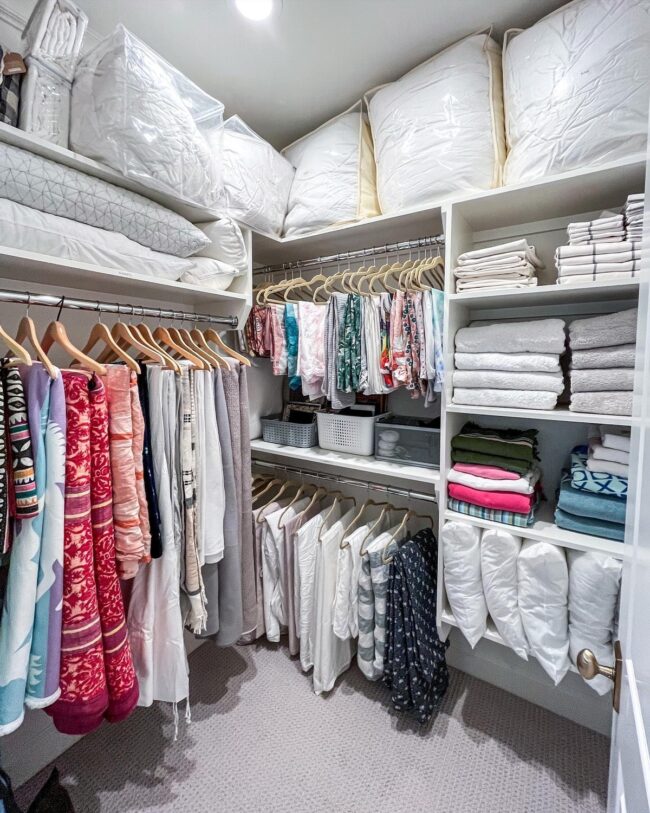 Harmonious Closet Organization