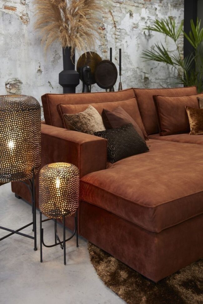 Rich Materials and Inviting Illumination