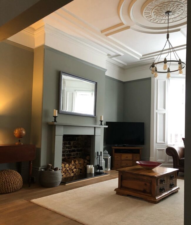Victorian Charm in Deep Green