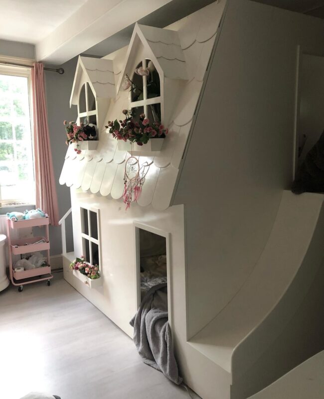 Fun House Bunk Bed with Slide