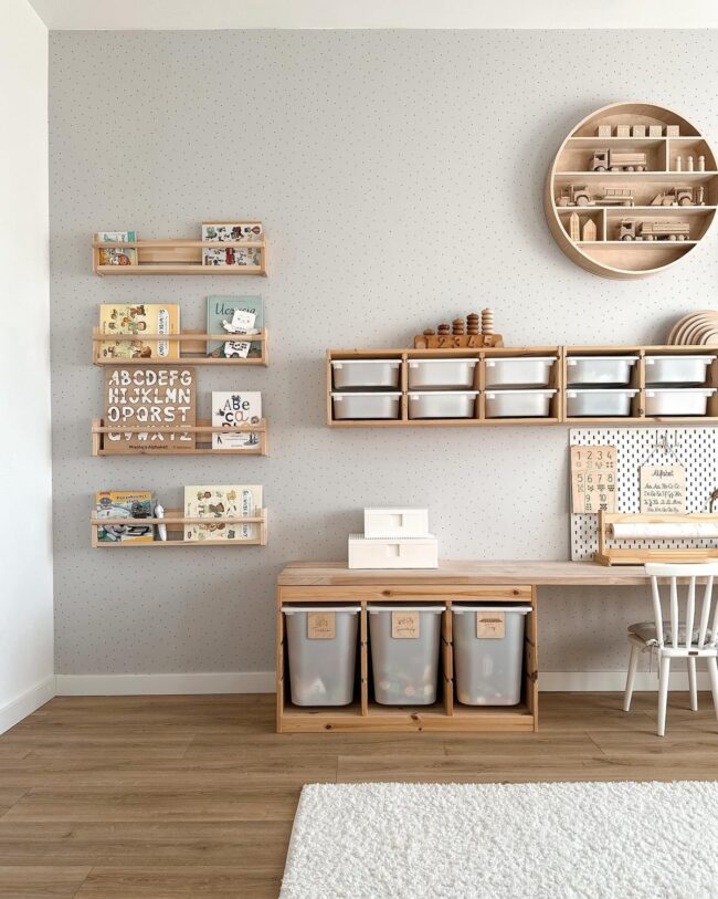 Interactive Learning Wall for Modern Playrooms