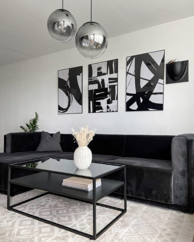 Shades of Contemporary Monochrome Style