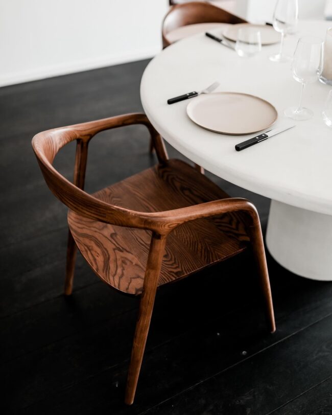 Dining Table Grace