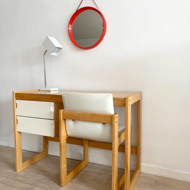 Sleek and Sophisticated Comfort