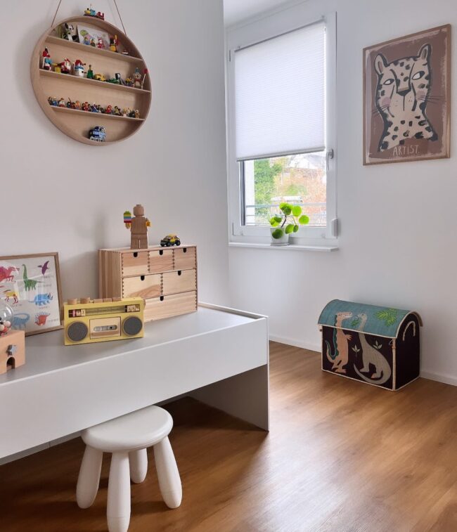 Minimalist Play and Learn Space
