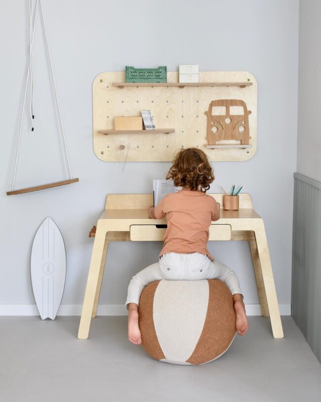 Coastal Vibes in a Surf-Inspired Workspace